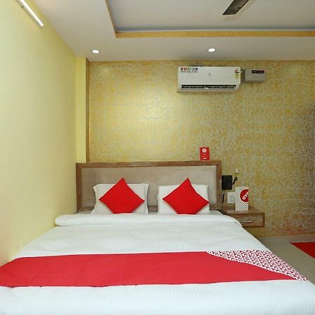Oyo 18597 Satyam Hotel Mirát Kültér fotó
