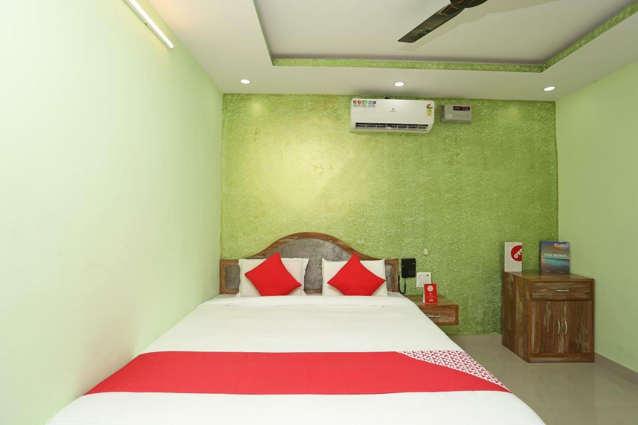 Oyo 18597 Satyam Hotel Mirát Kültér fotó