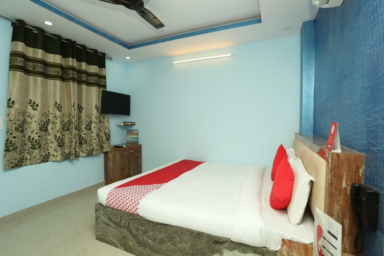 Oyo 18597 Satyam Hotel Mirát Kültér fotó